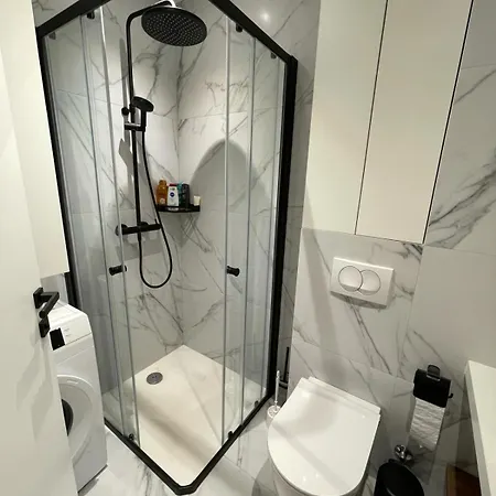 Apartamento Uzelac - Pool & Sea View In